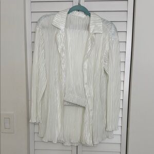 Cream Long Sleeve Pleated Button Down Shirt